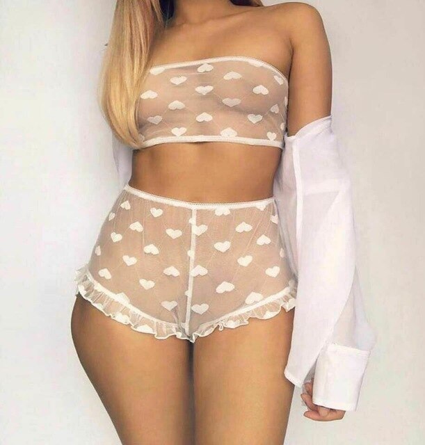Culotte transparent avec motif cœur