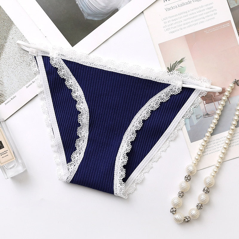 Tanga motif dentelle sans couture-Velonjara-Secret